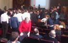 Un moment de la sessió del Claustre.
